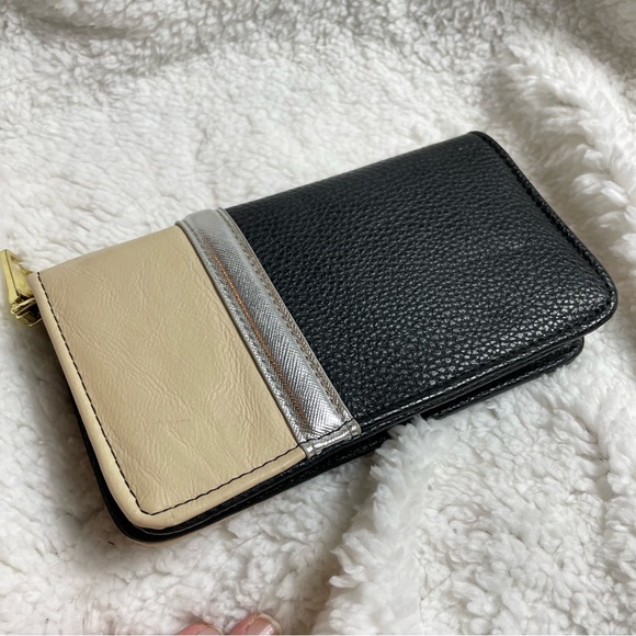 STEVE MADDEN ZIPPERED WALLET - Picture 3 of 10